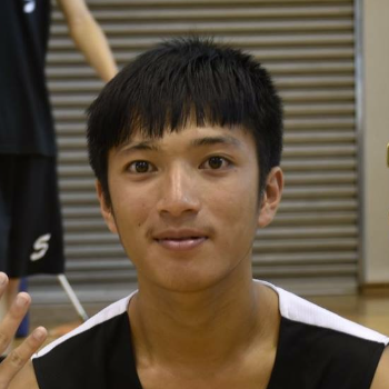 施文翔