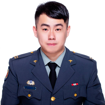李維
