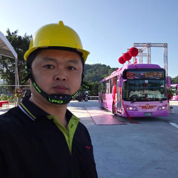 高震宇