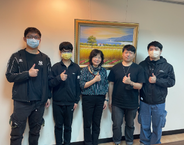 透過培育專班輔導學生挑戰iPAS 亞東科大祭出高額獎金激勵學生爭取好表現